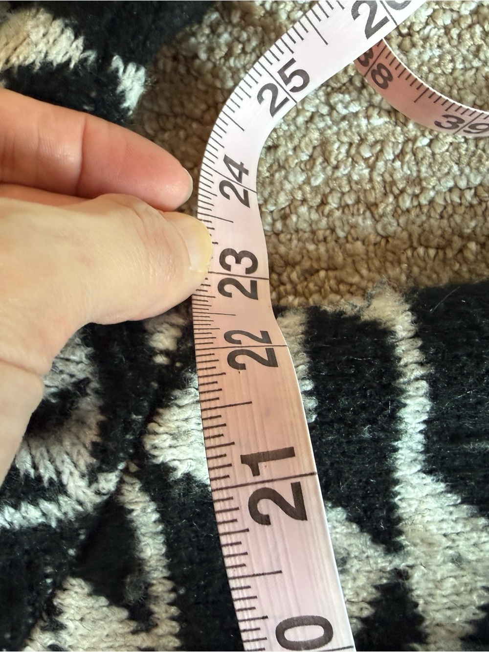 Frye XL Black White Southwestern Aztec Geometric Long Cardigan Sweater - Picture 10 of 10